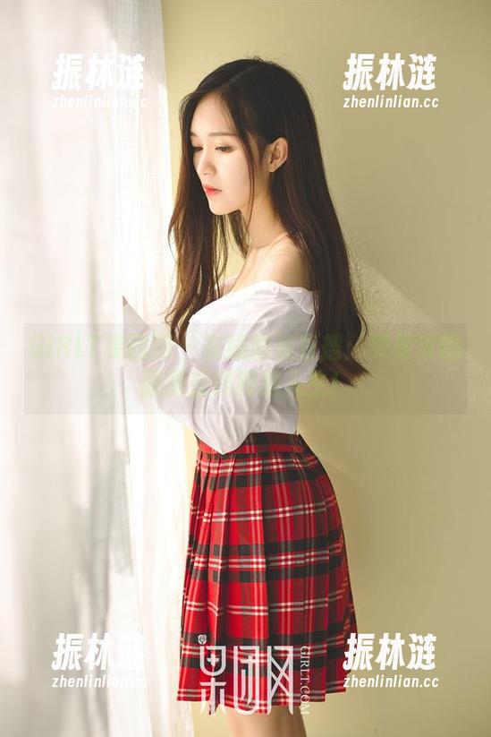 GIRLT果团网 - 在线厨房直播：莫雅淇的原图反转厨房人生！