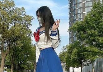 微密圈 – 每一脚都是惊喜——July芝岚黑丝玉足的作品，怎么那么好玩？