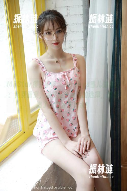 MFStar模范学院 - Baileys香儿的夏日：免费图集，果然是个清爽的选择，像是喝了一口冰冻汽水！