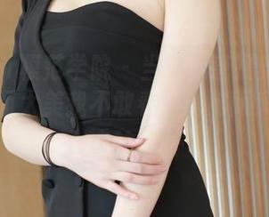 MFStar模范学院 – 当电竞唐嫣穿上内衣，那画面太美我不敢看！优雅而又不可思议的写真
