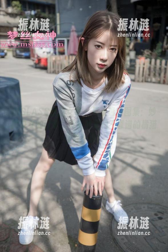 MSLASS梦丝女神 - 夏素最新图集：妙龄少女的日常，其实就是和不靠谱的橘猫斗智斗勇！