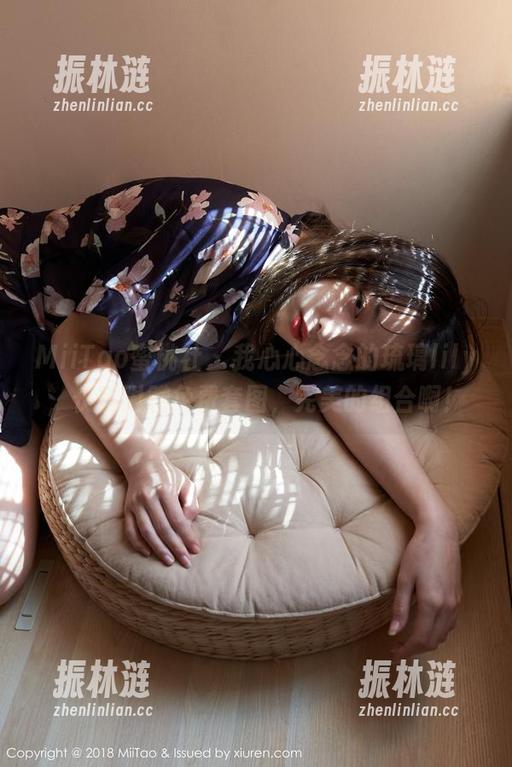MiiTao蜜桃社 - 我心心念念的琉璃lily，长腿附赠免费套图，完美的组合啊！