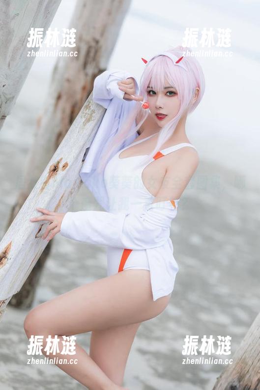 Momoko葵葵 居然有Momoko葵葵的女友全套图集,哪个魔咒让我一直盯着?
