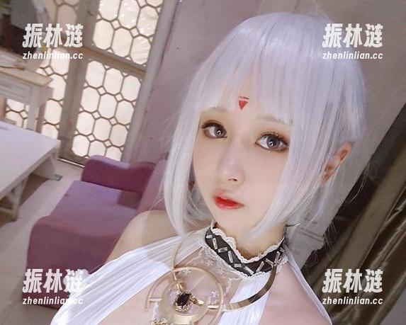 PAKI酱 我和PAKI酱的学妹写真,对,你没听错,真香!