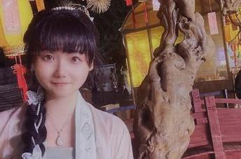 Sayako＿今年4岁的《大凤》，这最新作品集逼我看到了新的方向，太有意思了！