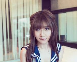 UGirls尤果网 – 王瑞儿的《吊带》，下载前务必准备好心脏！