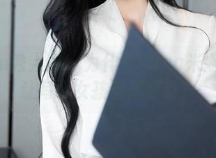 Xiuren秀人网 – 为什么Mina米娜的写真让每个女孩都想变身？