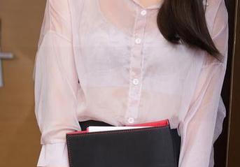 Xiuren秀人网 – 分享月夕Lily的女孩图库：为什么我总是停不下来看呢？