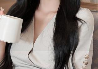 Xiuren秀人网 – 资源密集的顾楚楚女王，别错过她散发的‘火力’哦