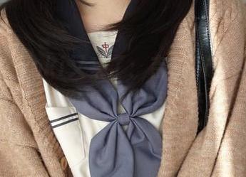 发条少女yoki又来了：吉他妹妹壁纸合集，让你忍不住点进去！