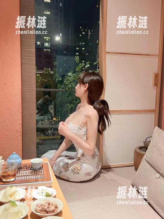 周妍希 微密圈 - 周妍希的旗袍大赏:网盘里的内购藏品合集,准备好了吗?