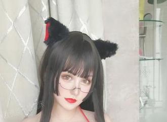 来看看！夏鸽鸽不想起床的肉丝写真集更新，你绝对不能错过的美味！