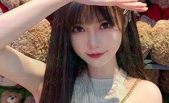 拍摄天台时，大肉丸Amiee到底想表达什么？套图分享给你一窥究竟！