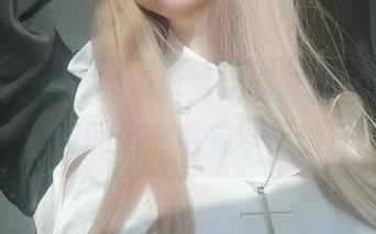好啦，女主K的黑丝兔女郎套图更新了，今天真的是充电完毕又破产！