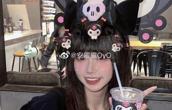 安曜曜与放学后，私拍图片里的自由翻飞和脑洞大开