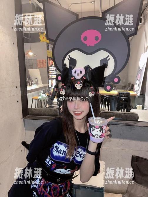 安曜曜与放学后，私拍图片里的自由翻飞和脑洞大开