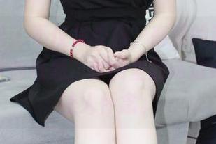 小众视觉 – 不仅是校服，高清的蓉蓉启发了我无数的联想，套图里的味道好像特别让人怀念。