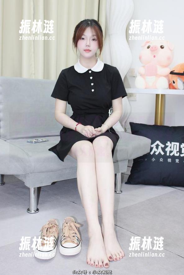 小众视觉 - 不仅是校服，高清的蓉蓉启发了我无数的联想，套图里的味道好像特别让人怀念。