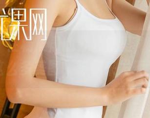 尤果网 – 在杨晨晨的办公室里，竟然藏着这么多美图，等你来发现！