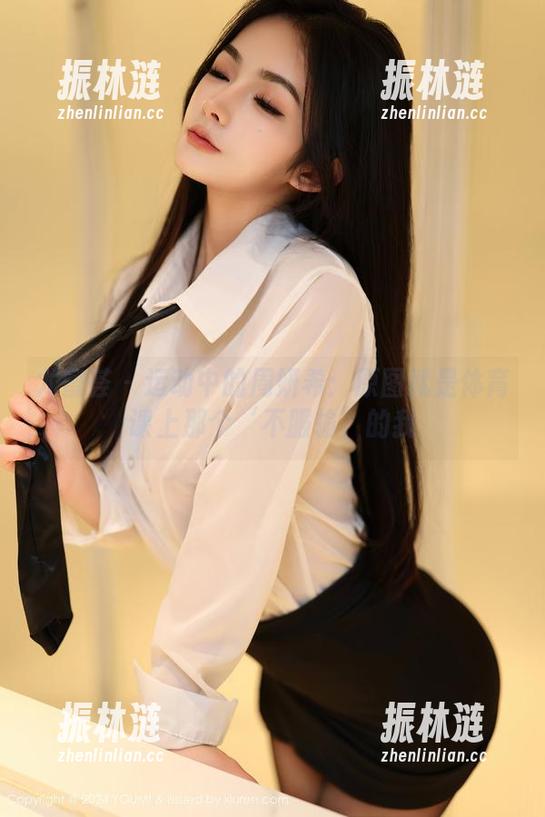 尤蜜荟 - 运动中的周妍希：原图就是体育课上那个‘不服输’的我