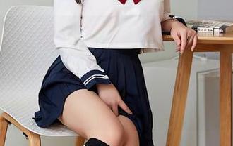 尤蜜荟 – 让福利满满absorb你的灵魂，绯月樱Cherry的二次元女孩图集先来一波！