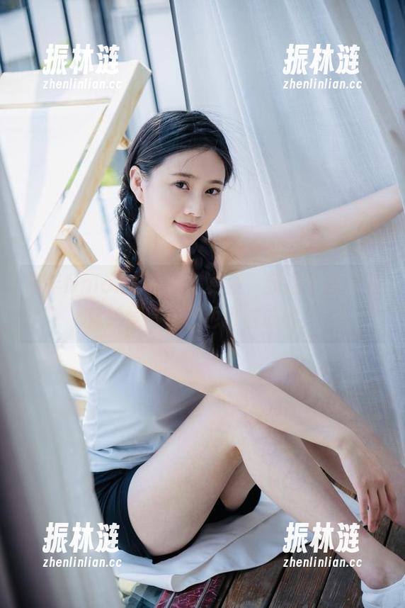 年年Nnian自拍图集更新，我这个技术宅竟然觉得自己也可以试试！