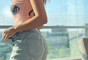微密圈 – 看，张思允的网袜合集有多撩人，想知道吗？