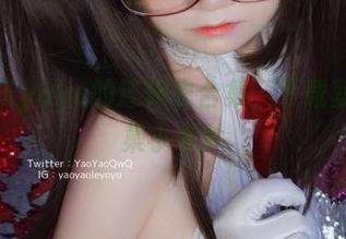 摇摇乐yoyo的连体衣合集，下载就像收集小卡片