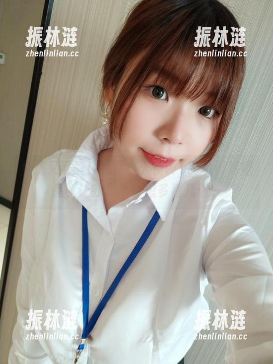 免费又可爱！无颜小天使wy的小黄鸡赠品，让我忍不住想多看几遍。