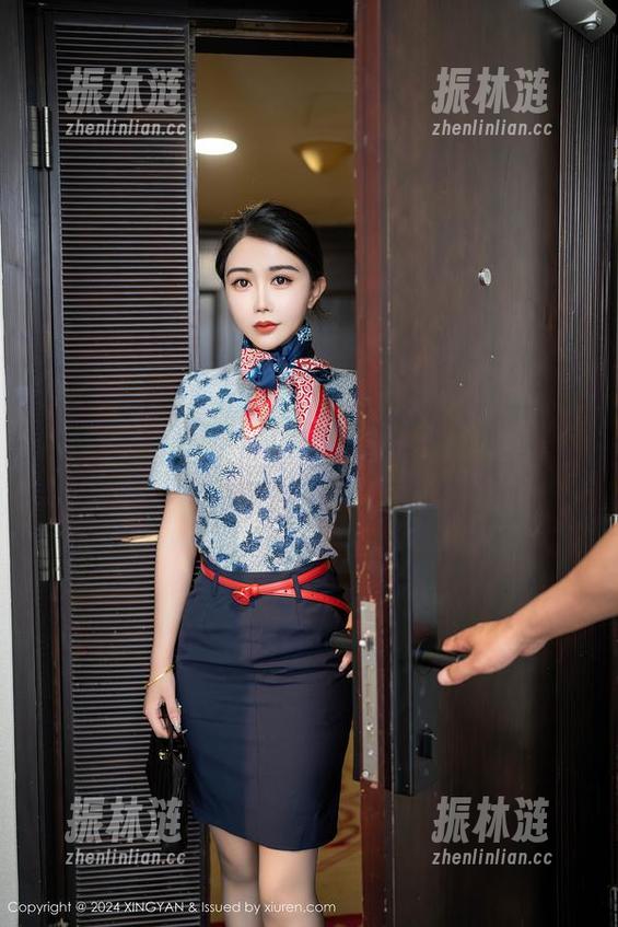 星颜社 - 原图全套：“黄寒娜的校园，脑袋里不止有课本