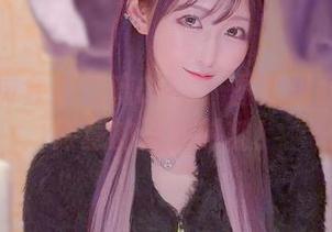 月城委员会的魅魔COS：图册里面都是我诗意的迷失时刻！