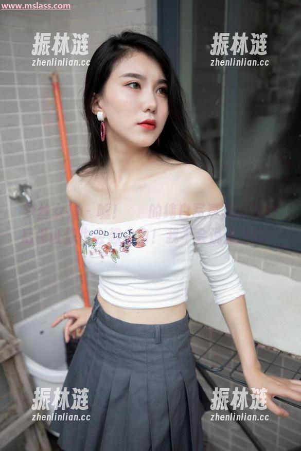 梦丝女神 - 嘘！玥玥的纯白写真集，下载后保证你也会想白白！我不会说出去的！