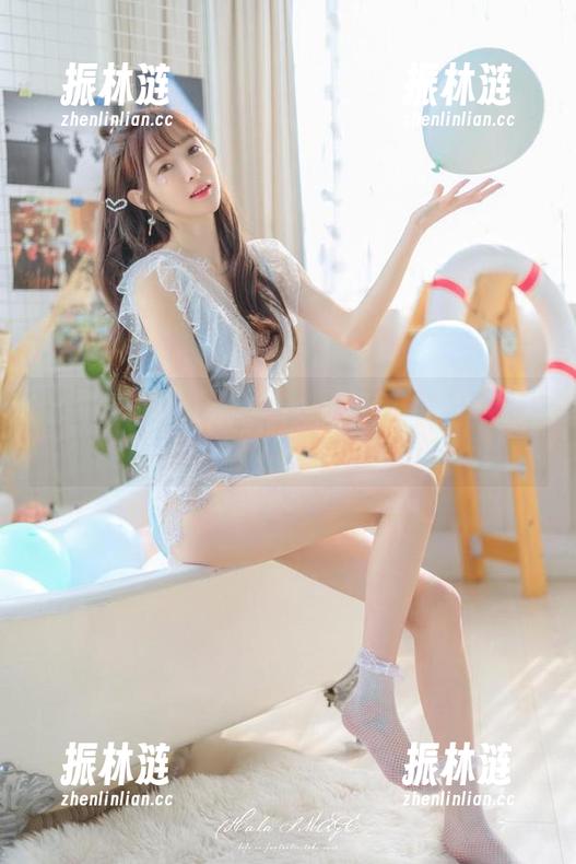 王羽杉 王羽杉私人写真精选:图包?我更爱叫它“灵魂的藏品”。