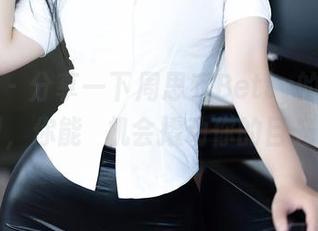 秀人网 – 分享一下周思乔Betty的短裙造型，你能岀机会撬动你的目光！