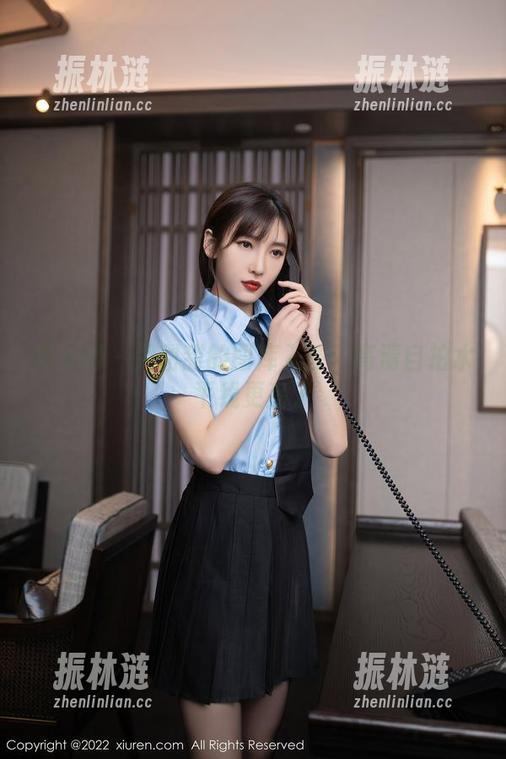 秀人网 - 尹甜甜的图库入住：高清自拍水平线更高了