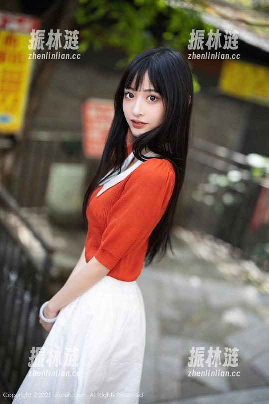 秀人网 - 白露小猪和她的私拍女孩，没人能拒绝这份可爱！