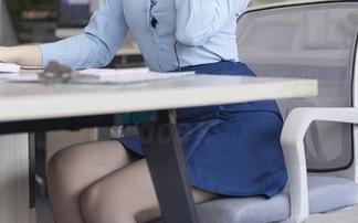 秀人网 – 女孩们的那点事：舌尖上的菊花ace集