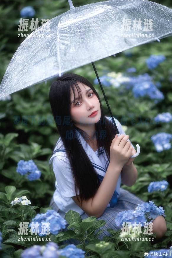 零度下的双马尾，秋山AkI带你飞入cos的奇怪边界