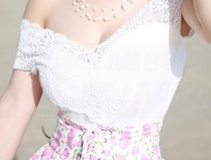 美媛馆 – Barbie可儿的白色情怀，美图上天入地，挂壁上再好不过！