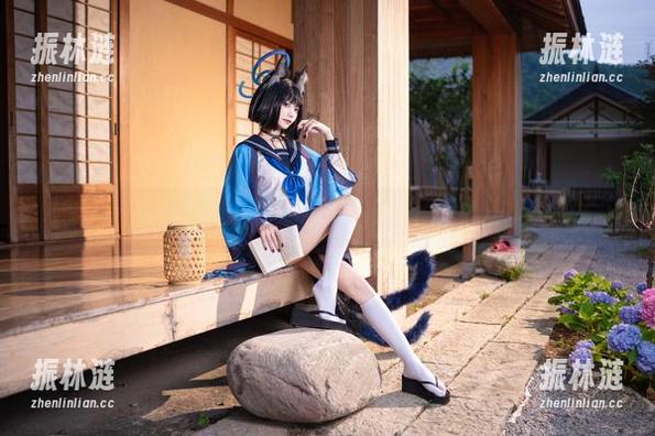 艾西Aiwest的美足展：人们应该怎样给这样的照片打分？