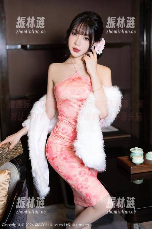 语画界-杨紫嫣Cynthia 语画界 - 杨紫嫣Cynthia的内衣合集,果然让人小鹿乱撞,心里也有点摸不清头脑。