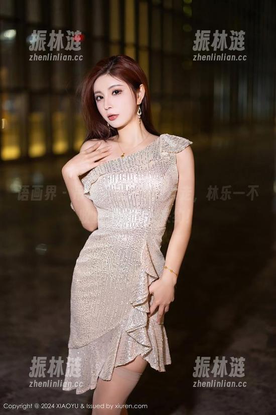 语画界-林乐一 语画界 - 吊带大戏,原图领走,林乐一不收费,大家快来约!