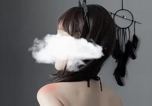 微密圈 – 这个图库里的超辣的林一，旗袍的每个褶皱都像在午夜悄悄说话，真想偷偷记录下来。