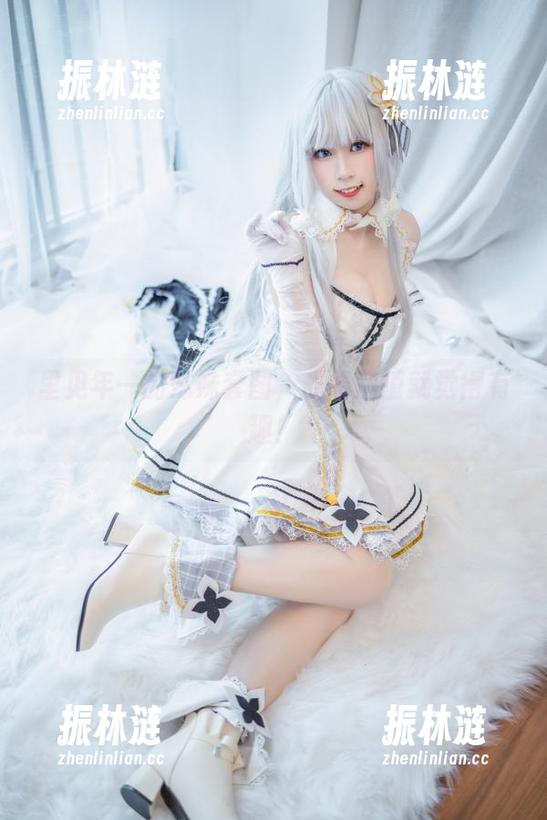 里见年一的妹妹套图，光看颜值就觉得有趣！
