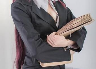 不想错过的粉红兔女郎cos，鳗鱼霏儿的下载在这里！